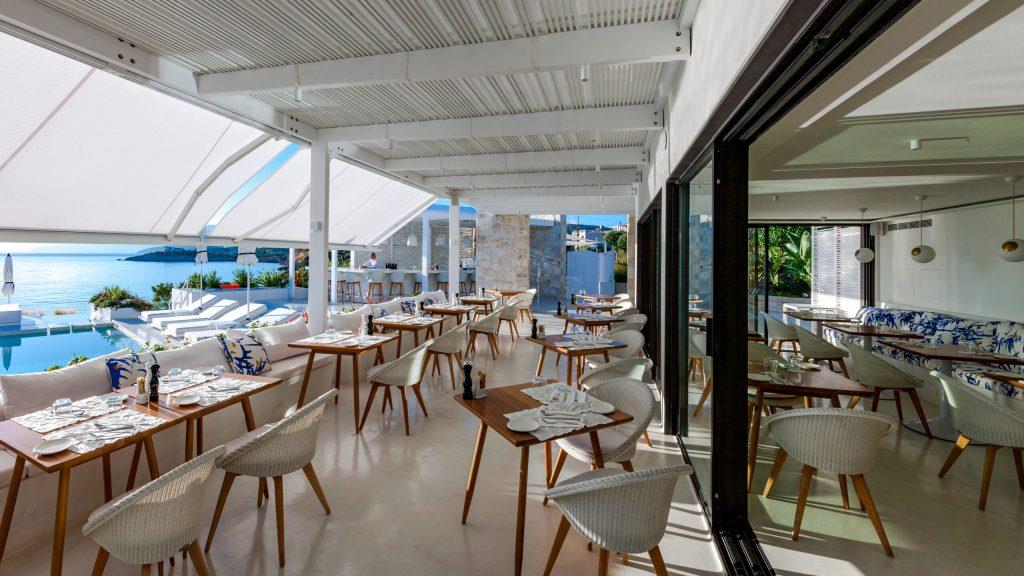Deluxe 5 Hotel with a private beach in Agios Nikolaos