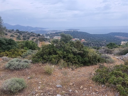 Terrain constructible avec vue sur la mer à la périphérie d’Agios Nikolaos