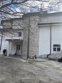 Hus i Sveti Nikola-området (Varna-Bulgarien)