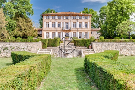 Aix-En-Provence's emblematic 18th-century bastide