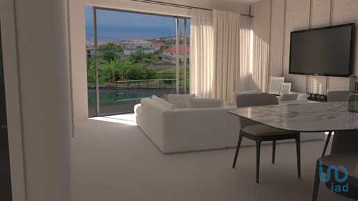 Casa T3 em Madeira de 241,00 m²