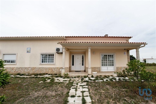 Huis met 3 kamers in Leiria met 170,00 m²