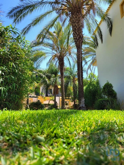 Apartment with 1 Rooms in Faro with 65,00 m²