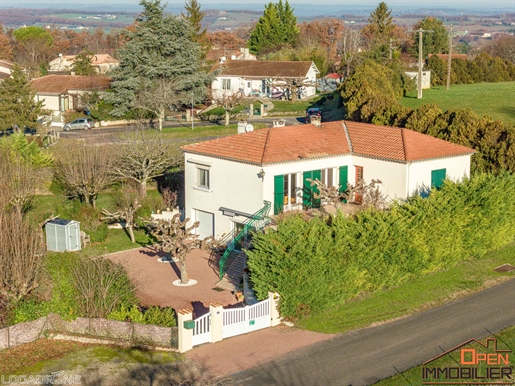 5-Room family house of 150 m2 with full basement in a very sought-after residential area.