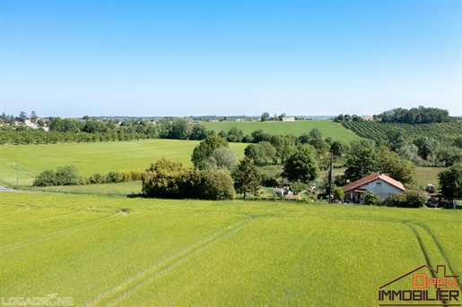 Opportunity - Detached House in Cancon with Vast Land
