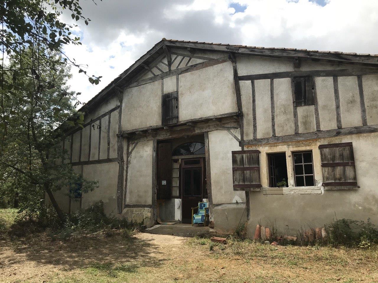 Bela casa de fazenda, ferme landaise, em uma ótima localização