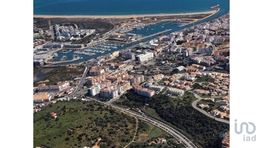 Construction land in Faro with 1200,00 m²