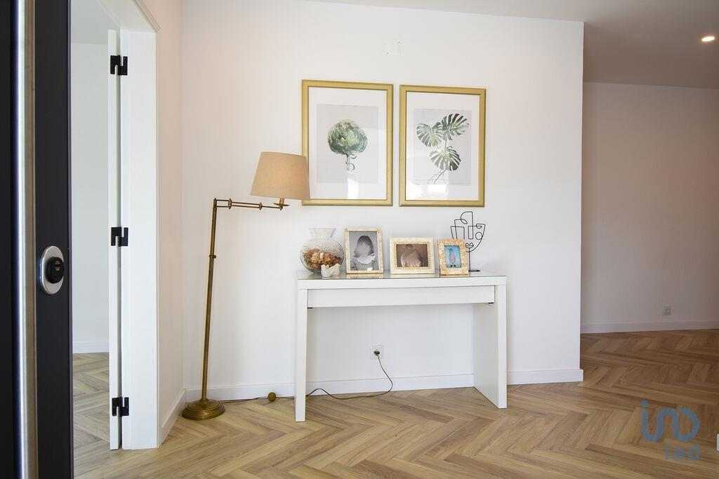 Home / Villa with 5 Rooms in Amora with 570,00 m²