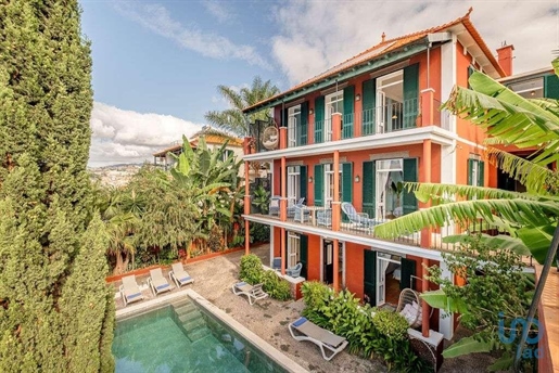 Casa / Villa T6 em Madeira de 339,00 m²