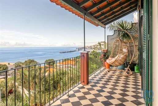 Startseite / Villa in Funchal, Madeira