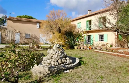 Aix en Provence in Eyguilles’2 houses on Nice garden