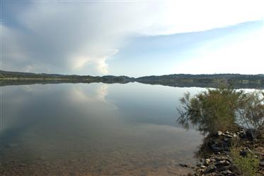 Езерото мечта Португалия, Иданха-а-нова езеро