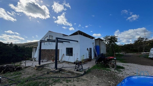 Casa de aldeia T3 em Faro de 122,00 m²