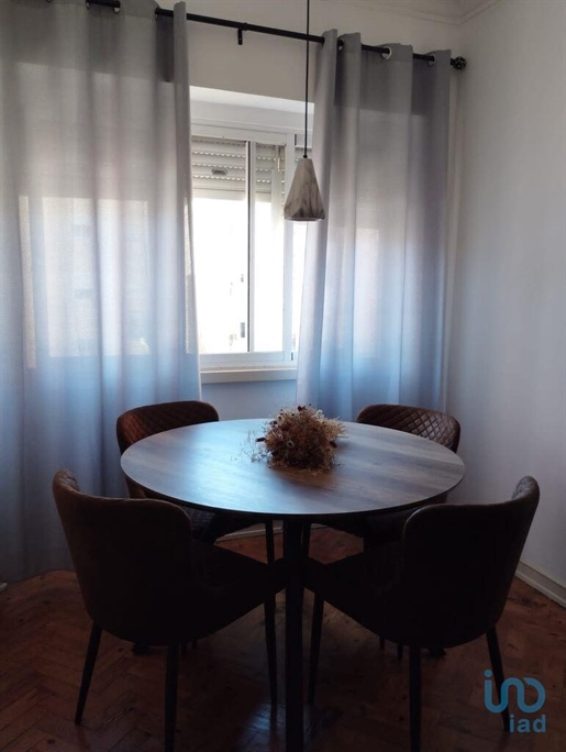 Apartment with 2 Rooms in Lisboa with 69,00 m²