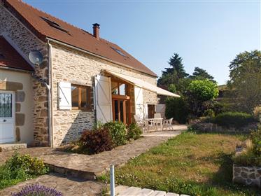 Schönes Haus mit Wohnung, Allier, Auvergne