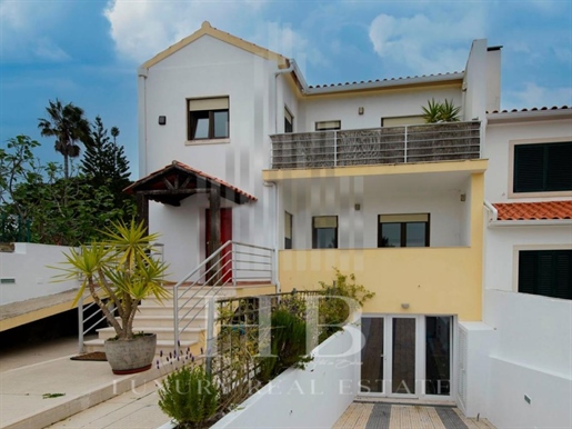 4 bedroom villa overlooking the Sintra Mountains | Morelinho