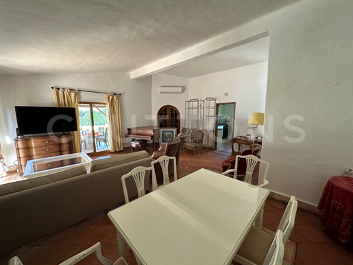Ferrarias - Villa de 3 chambres à vendre près de Vale do Lobo