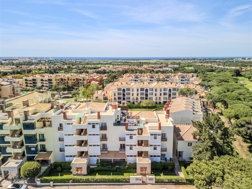 Vilamoura - 2 bedroom apartment with Sea View in an exclusive private condominium with swimming pool
