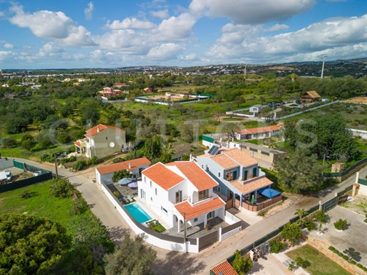 Vilamoura - 4 bedroom villa close to Golf