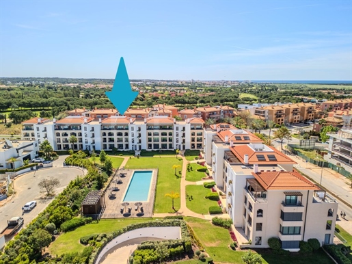 Vilamoura - Apartamento T2 em exclusivo condomínio privado de luxo com piscina