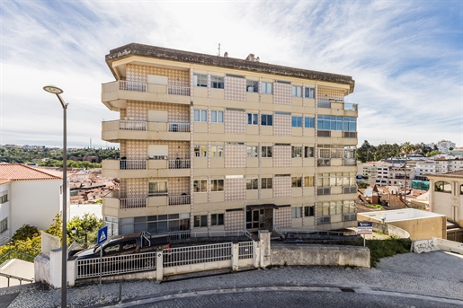 Appartement dans le centre historique de la ville de Leiria I 6 BR