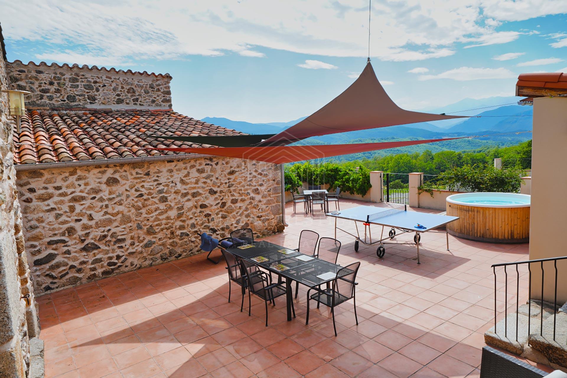 Character Mas In The Heart Of Vallespir – 39 Hectares Of Private Nature