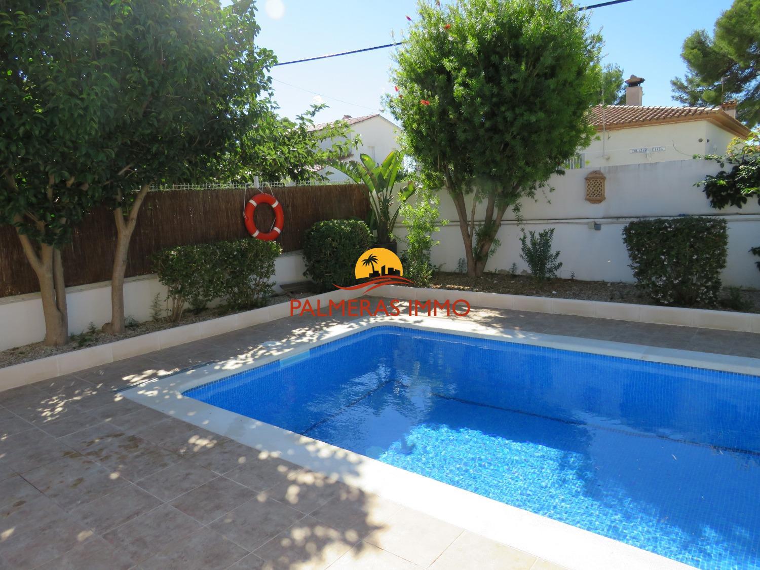 Purchase: House (43300)