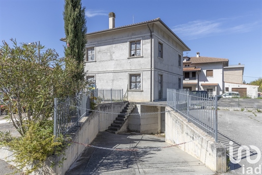 Maison individuelle / Villa à vendre 146 m² - 4 chambres - Filottrano