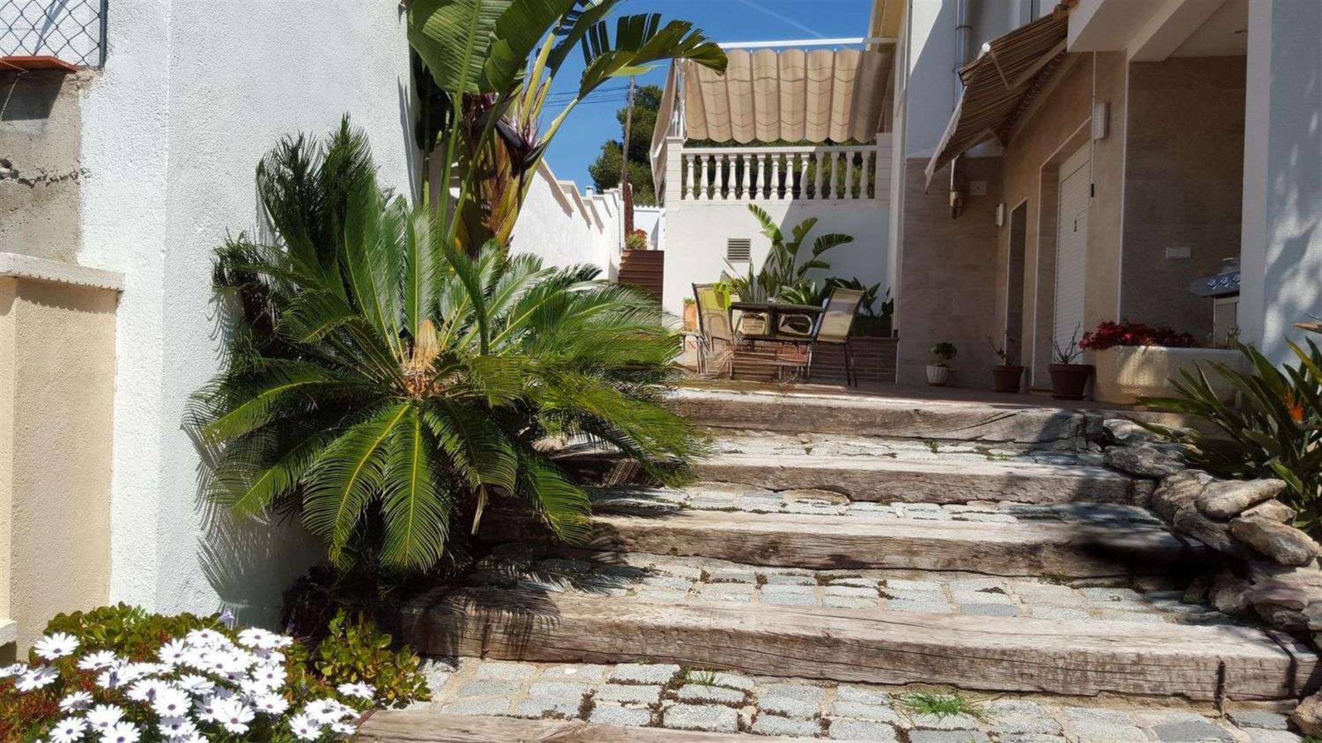 House tourist license with pool and garden| Costa Dorada