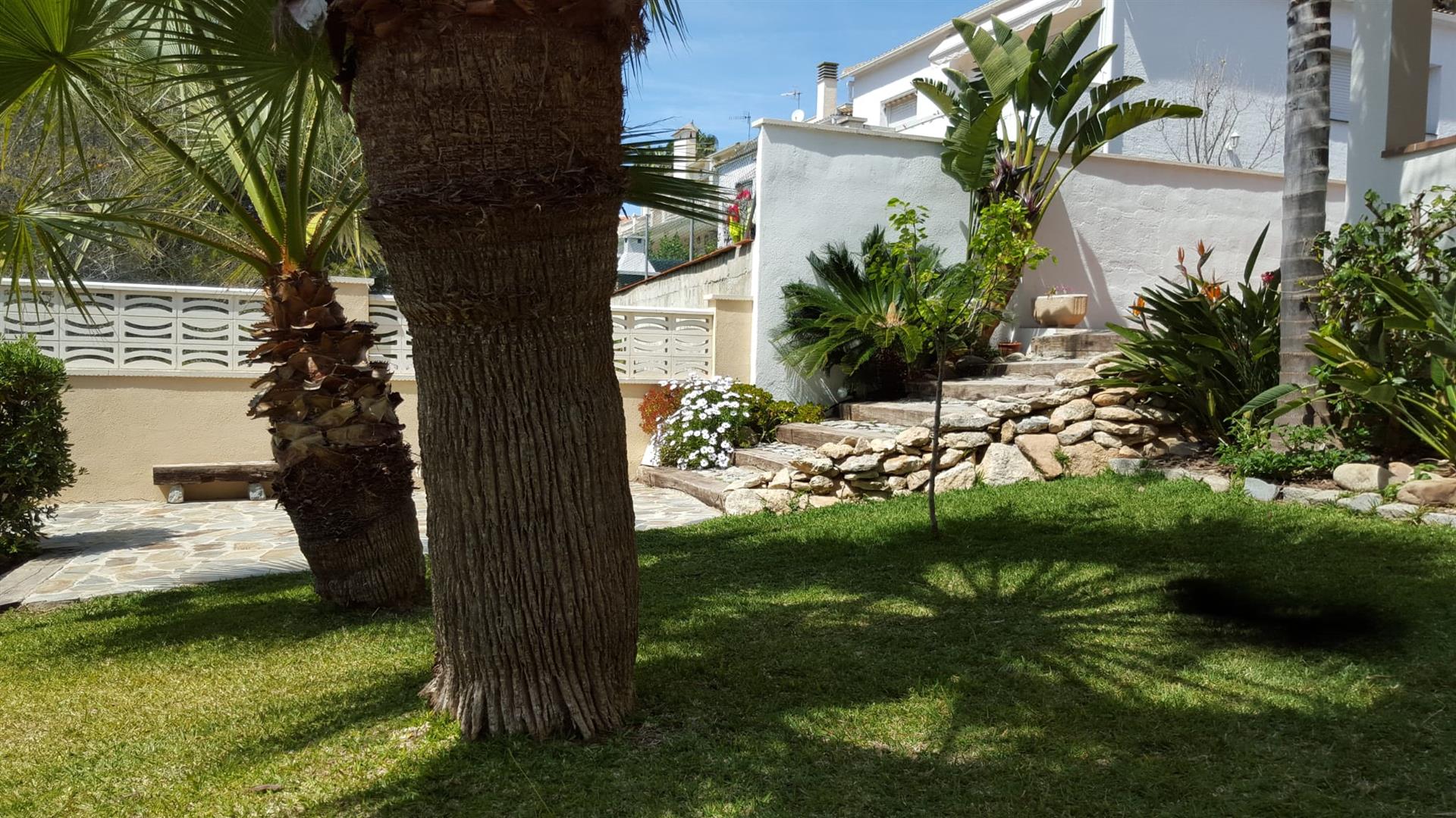 House tourist license with pool and garden| Costa Dorada
