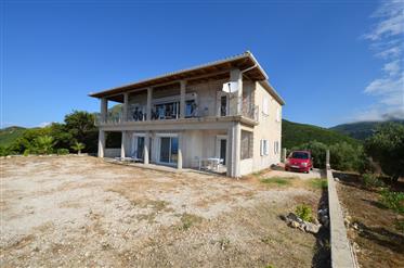 Maison / Villa dans un emplacement idéal près de Parga sur la mer Ionienne 