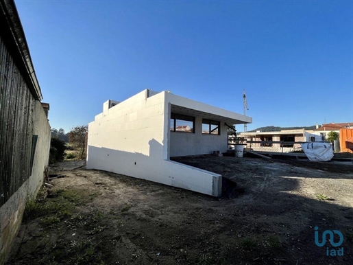 Maison T3 à Viana do Castelo de 151,00 m²