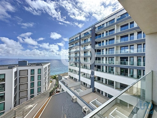 Apartamento T4 em Madeira de 195,00 m²