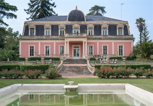 Palácio com Jardim Botânico / Palace with a Botanic Garden