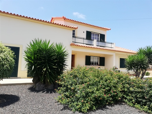 Villa mit 3 Schlafzimmern mit Garten und Garage auf der Insel Porto Santo, Madeira