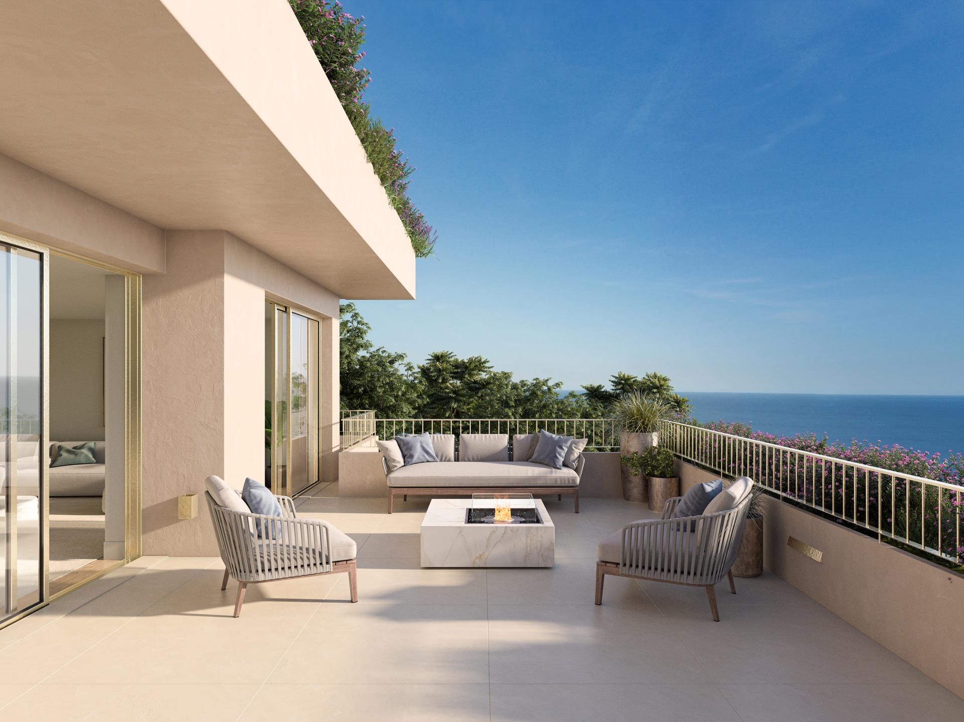 Sophisticated Seafront Living | 2 Bedrooms Duplex
