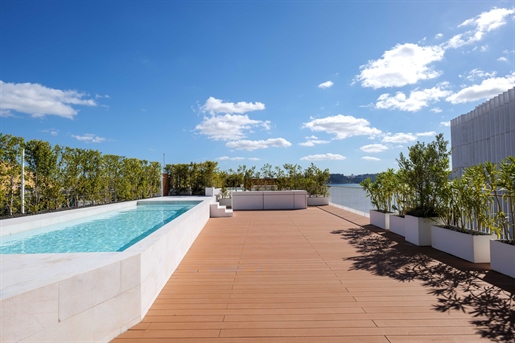 A Penthouse Mais Exclusiva de Lisboa |Ampla cobertura com piscinas| Vista de tirar o fôlego