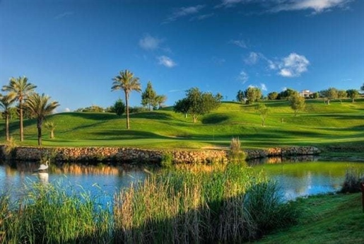 3 Bedrooms Villa | Private Pool | 1,863 sq.m Plot Of Land | Golf Resort