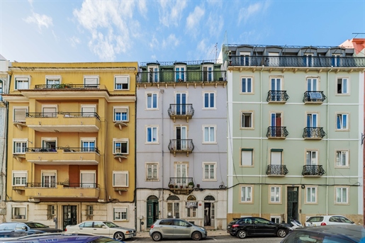 Gemengd gebouw in het centrum van Lissabon | Arroios (Engelen)