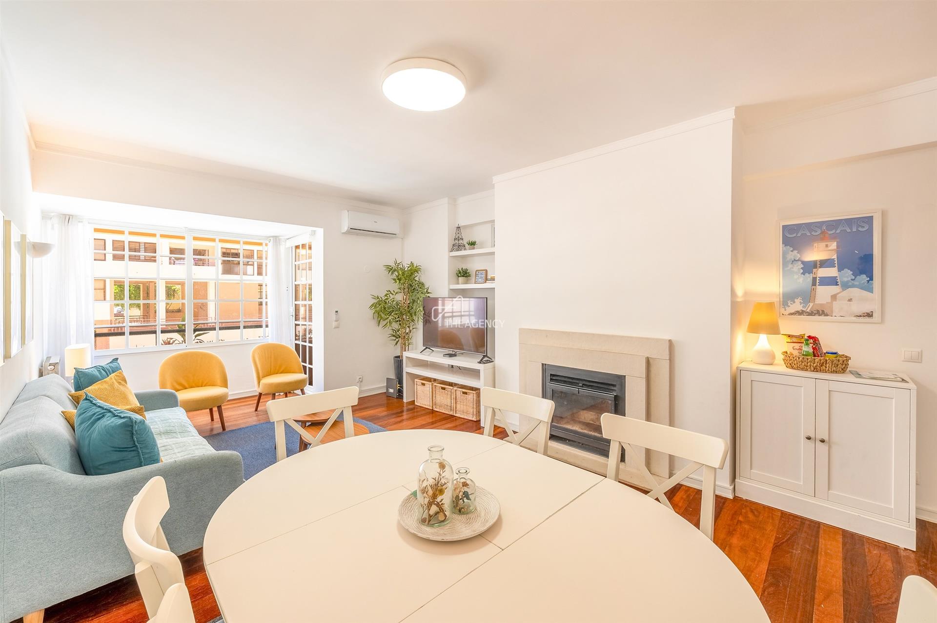 Kant-En-Klaar appartement met 2 slaapkamers te koop in Bairro do Rosário, Cascais - met zwembad, gar