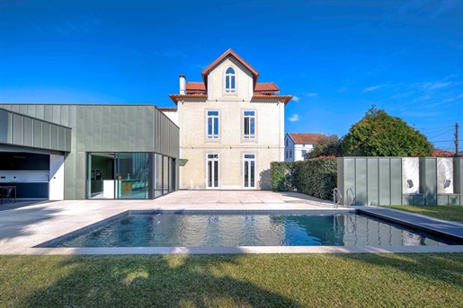 Palacete “Casa do Azulejo” com 5 Suites, piscina aquecida e jardim