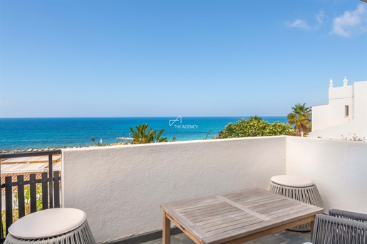 Townhouse by the sea and sea view in Vale do Lobo