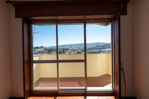 3 Bedroom Apartment in Central Zone of Braga with Panoramic View