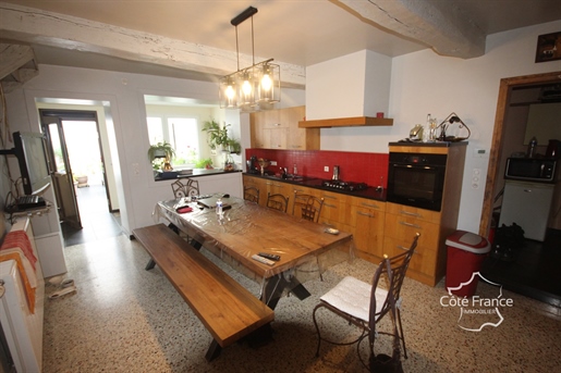 Vireux Beautiful real estate complex including a free dwelling house and 2 rented apartments, beauti