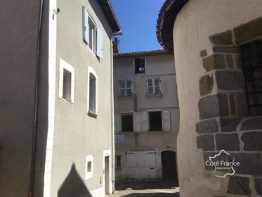 Exclusivity: Village house to renovate Maurs (15600)