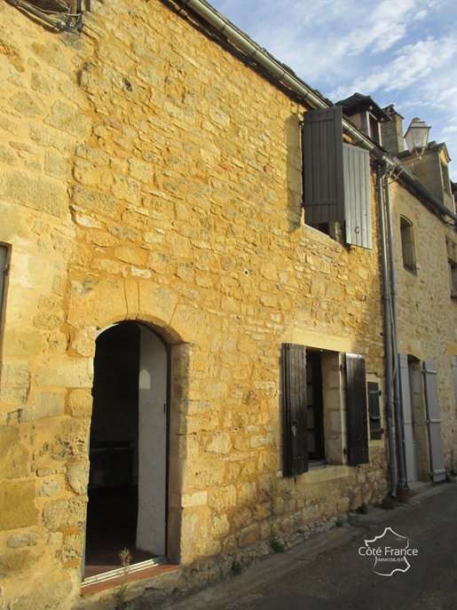 Dordogne- Domme- Stadhuis