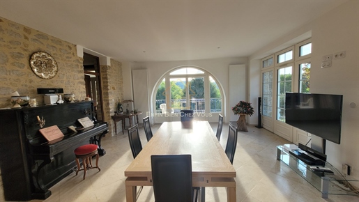 Coup De Coeur Assuré Pour Cette Maison Familiale 9 Pièces 268 M2 Avec Terrasses - Intérieur En Excel