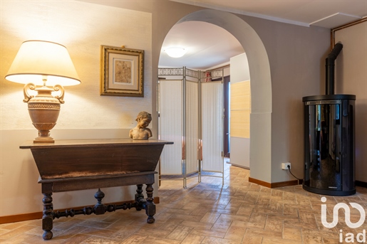 Vendita Casa indipendente / Villa 200 m² - 3 camere - Osimo