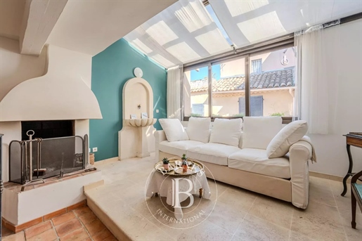 Aix-En-Provence - Historic Center - House 2110,80 Sqft - 4 Bedrooms With A Commercial Gallery And Ce