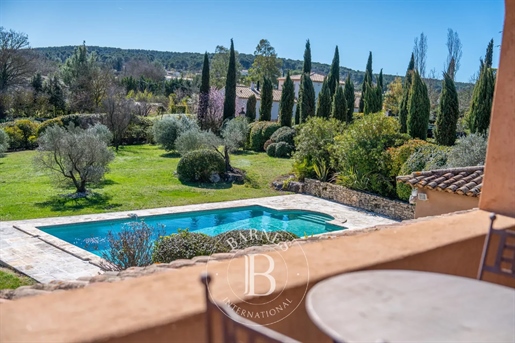 Aix-En-Provence South Near Tgv And Ibs Station Charming House 240 M² - 5 Bedrooms - Basement 160 M²